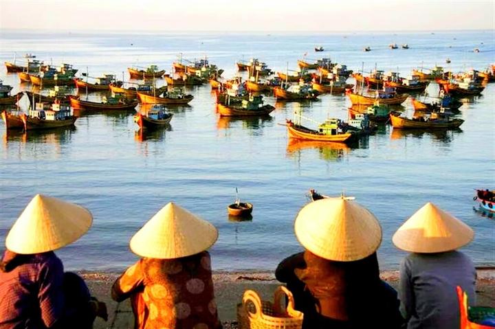 Chấm điểm loạt “green flags” - Cảm hứng video marketing từ Hotspot Matrix