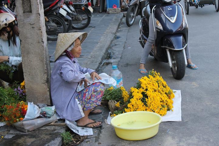 Xu hướng Ai bảo mặc váy đen mùa hè là: Hotspot Matrix tiết lộ bí quyết video viral